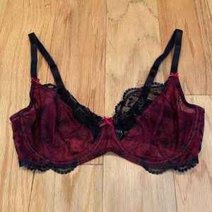 Adore Me lace 38D bra